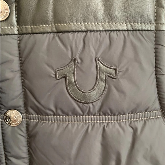True Religion Vest - Picture 4 of 4